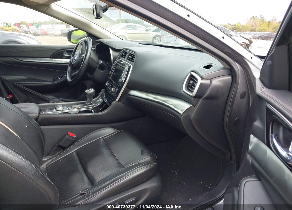 2019 NISSAN MAXIMA VIN: 1N4AA6AV2KC377094