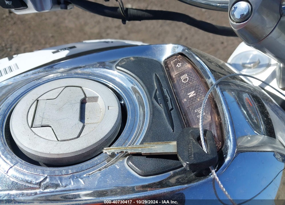 2013 SUZUKI VZ800 VIN: JS1VS56A0D2100083