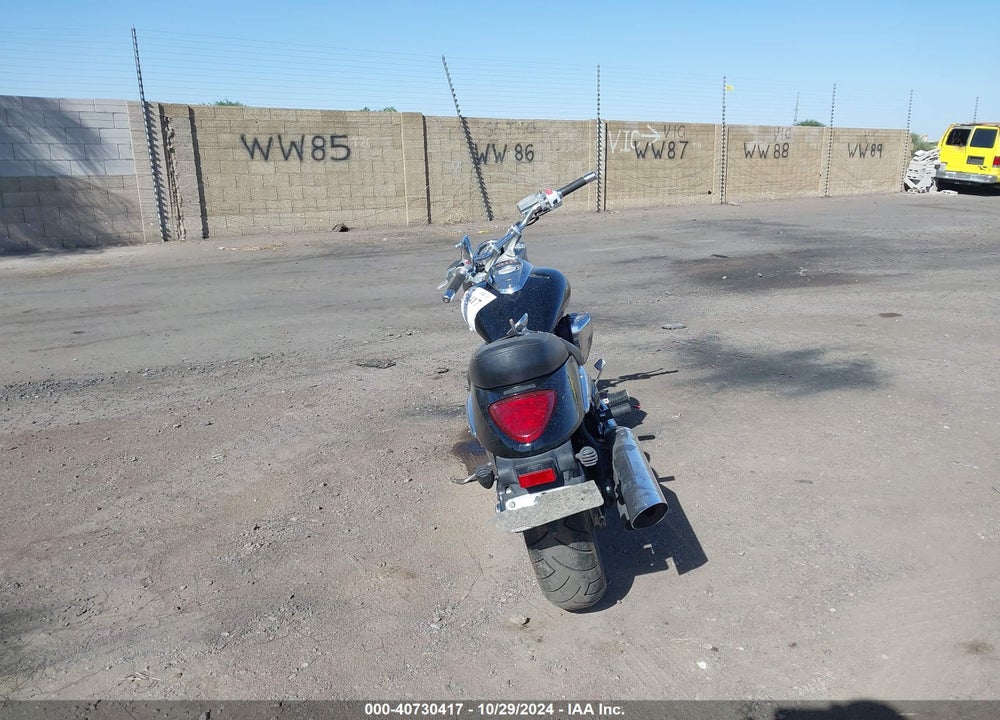2013 SUZUKI VZ800 VIN: JS1VS56A0D2100083