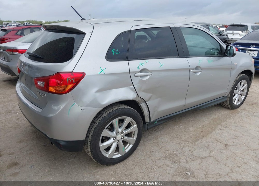 2014 MITSUBISHI OUTLANDER SPORT ES VIN: 4A4AP3AU0EE013031