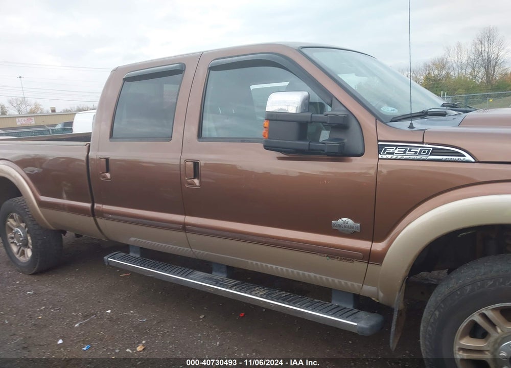 2011 FORD F-350 LARIAT VIN: 1FT8W3BT6BEA61644