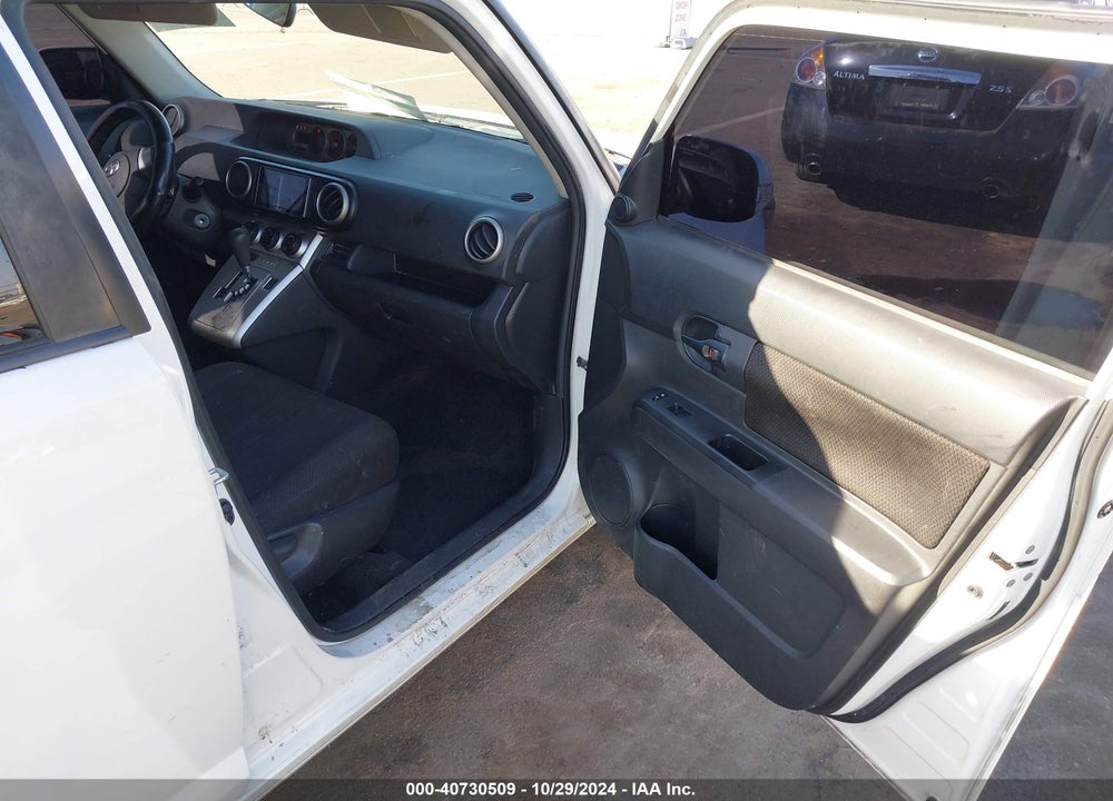 2008 SCION XB VIN: JTLKE50E381051036