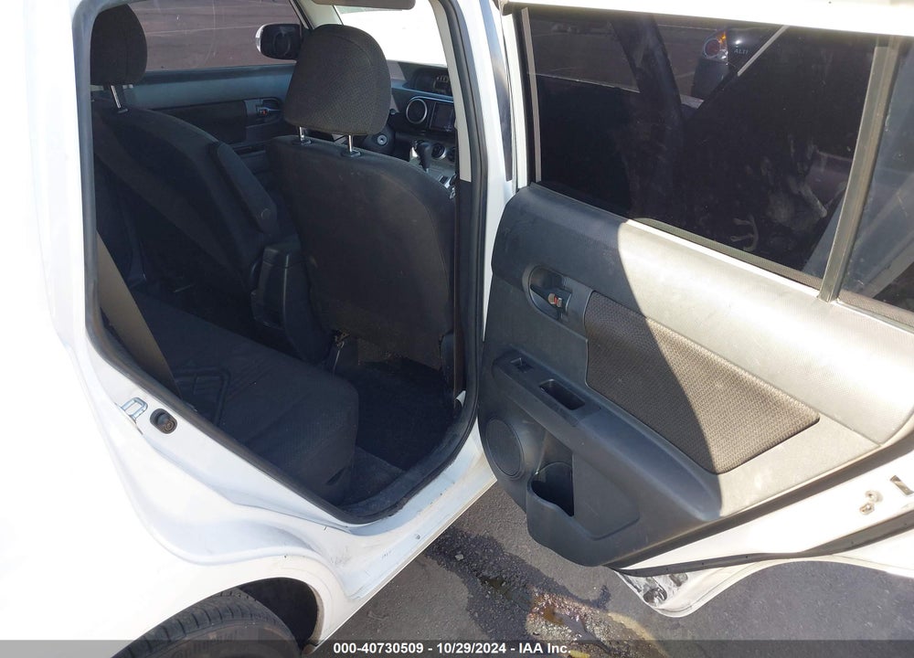 2008 SCION XB VIN: JTLKE50E381051036