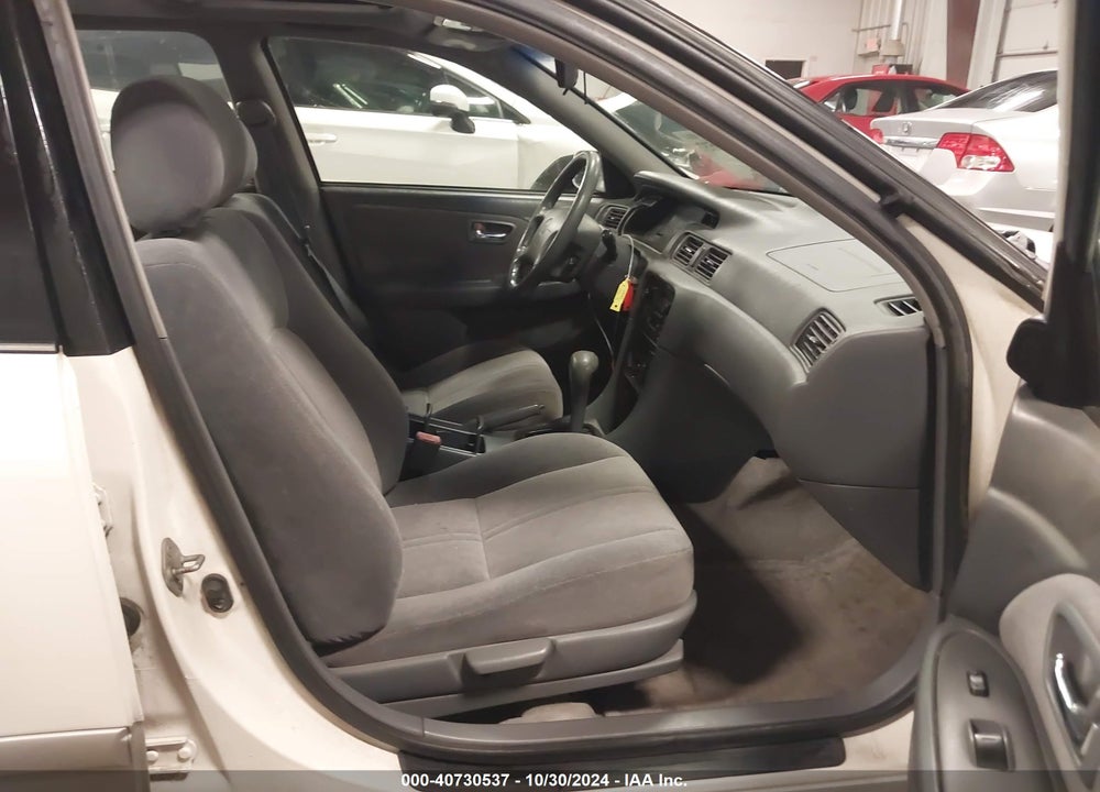 2001 TOYOTA CAMRY LE VIN: JT2BG22K210563057