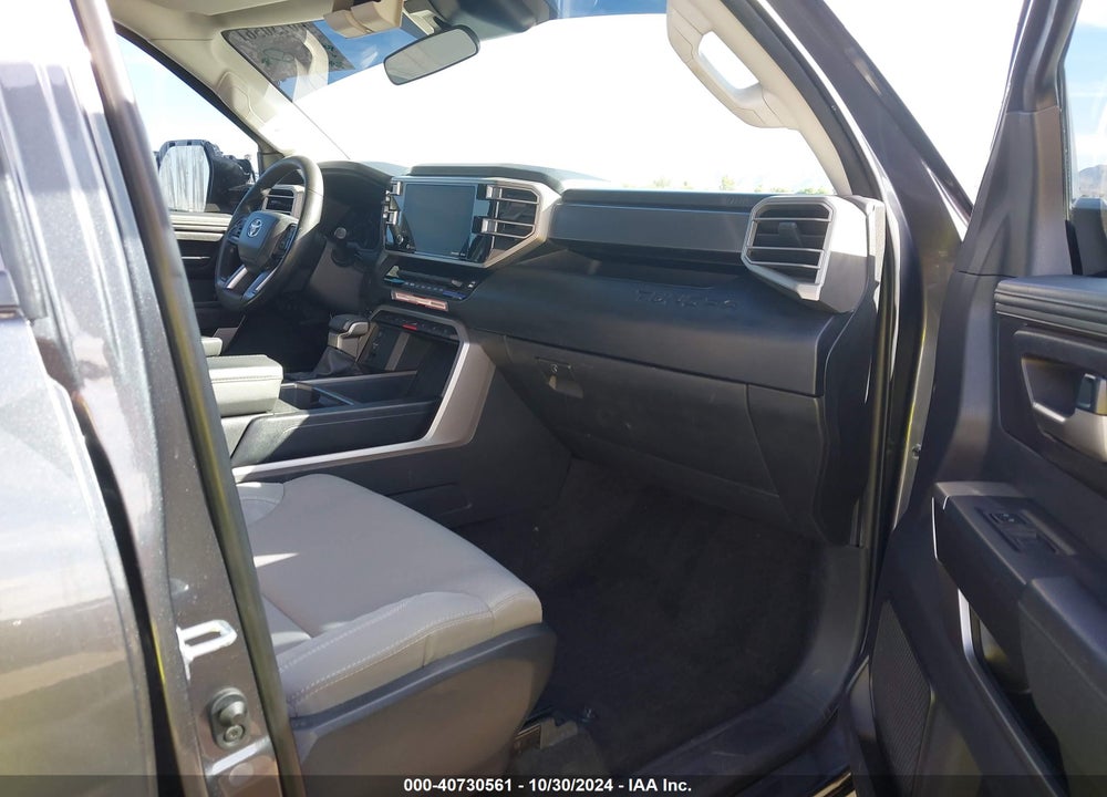 2022 TOYOTA TUNDRA SR5 VIN: 5TFLA5AB9NX017563