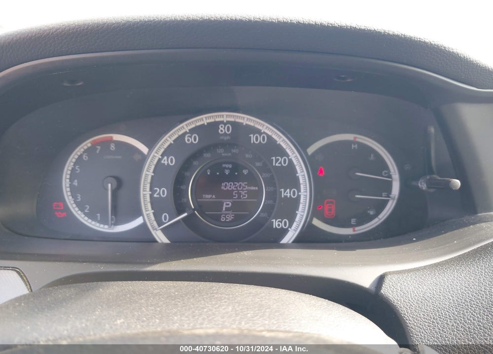 2015 HONDA ACCORD LX VIN: 1HGCR2F30FA116254