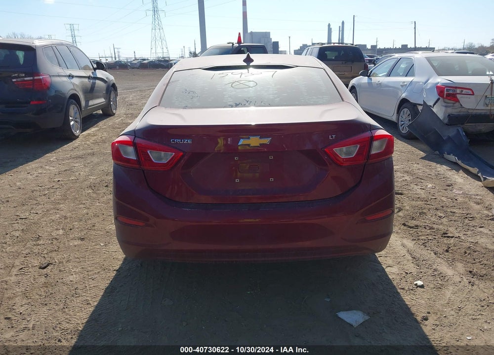 2018 CHEVROLET CRUZE LT AUTO VIN: 1G1BE5SM3J7159507