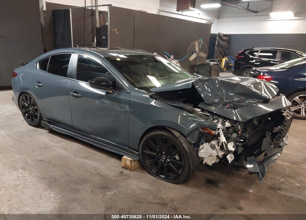 2024 MAZDA 3 2.5 S CARBON EDITION VIN: 3MZBPBCM8RM410051
