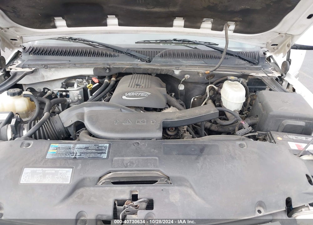 2005 GMC YUKON SLE VIN: 1GKEC13V75R252233