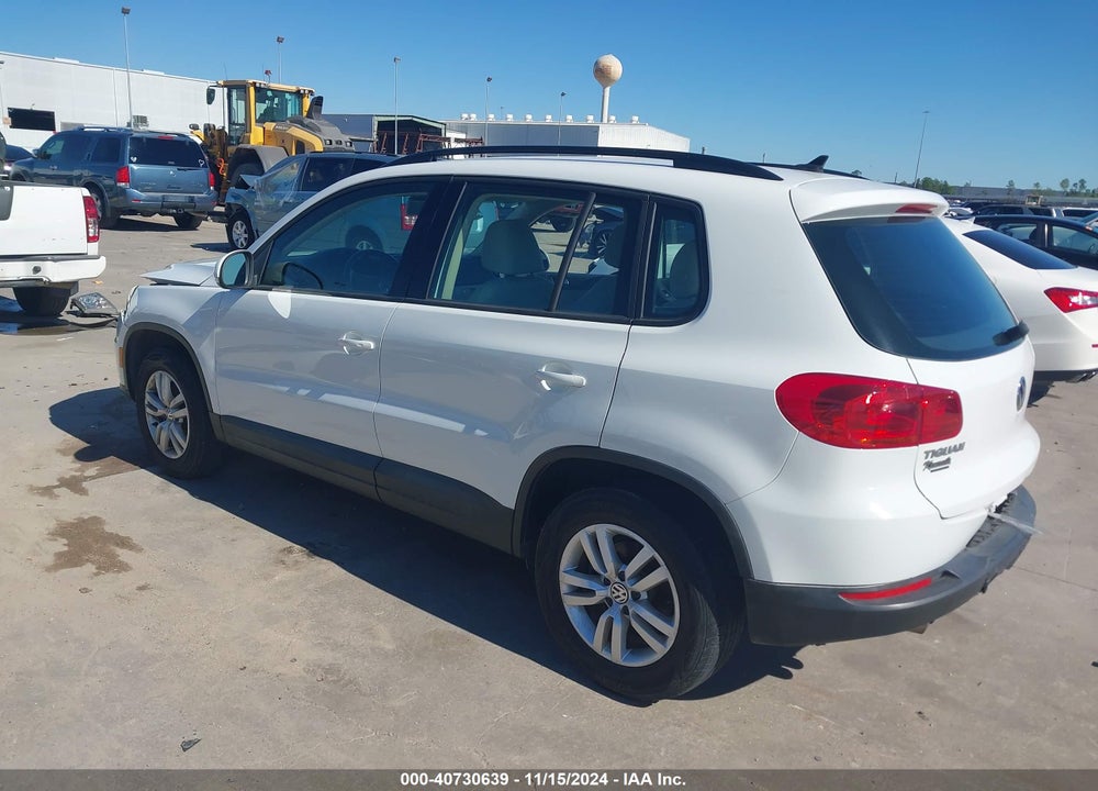 2017 VOLKSWAGEN TIGUAN 2.0T/2.0T S VIN: WVGAV7AX1HK041078