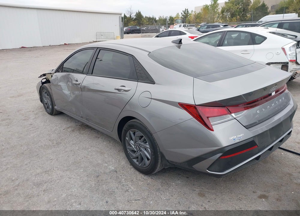 2024 HYUNDAI ELANTRA SEL VIN: KMHLM4DG9RU795437