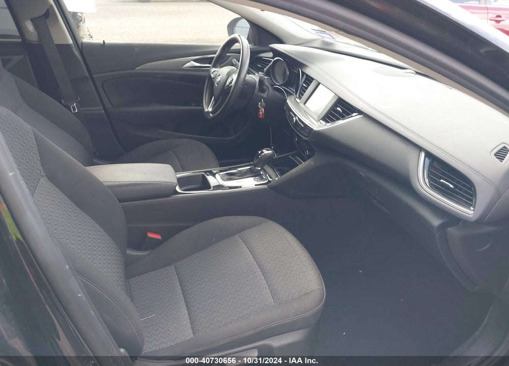 2018 BUICK REGAL SPORTBACK PREFERRED VIN: W04GL6SX5J1114066