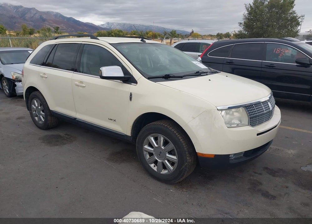 2008 LINCOLN MKX VIN: 2LMDU68C98BJ05833
