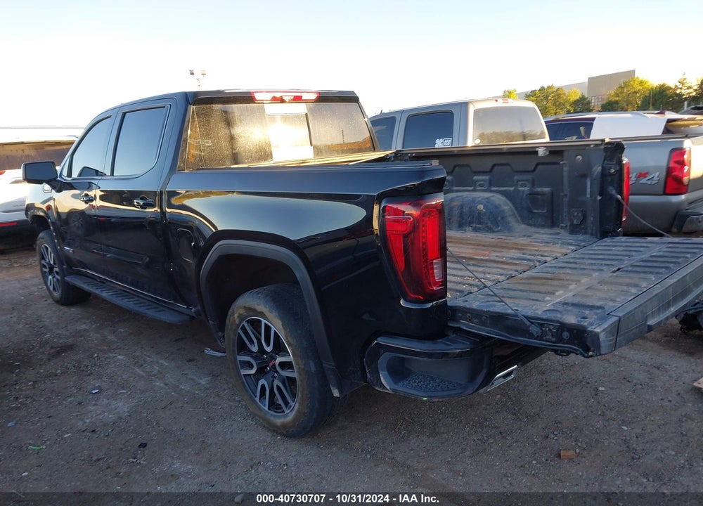 2024 GMC SIERRA 1500 4WD SHORT BOX AT4 VIN: 3GTUUEE81RG103003