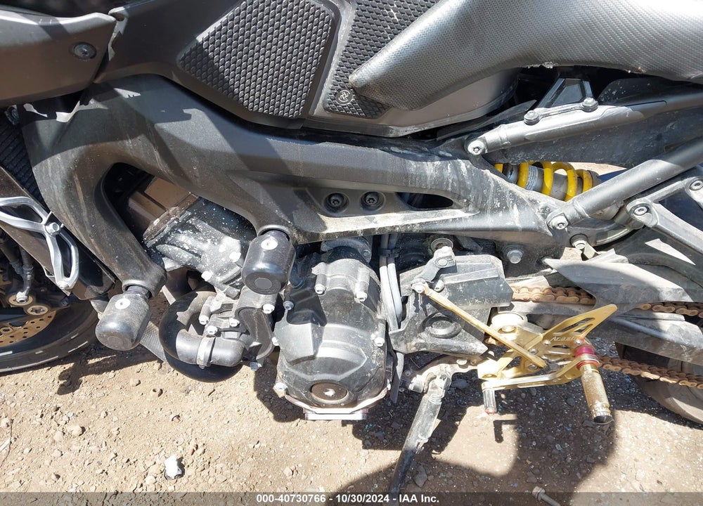 2015 YAMAHA FZ09 VIN: JYARN33E9FA007741