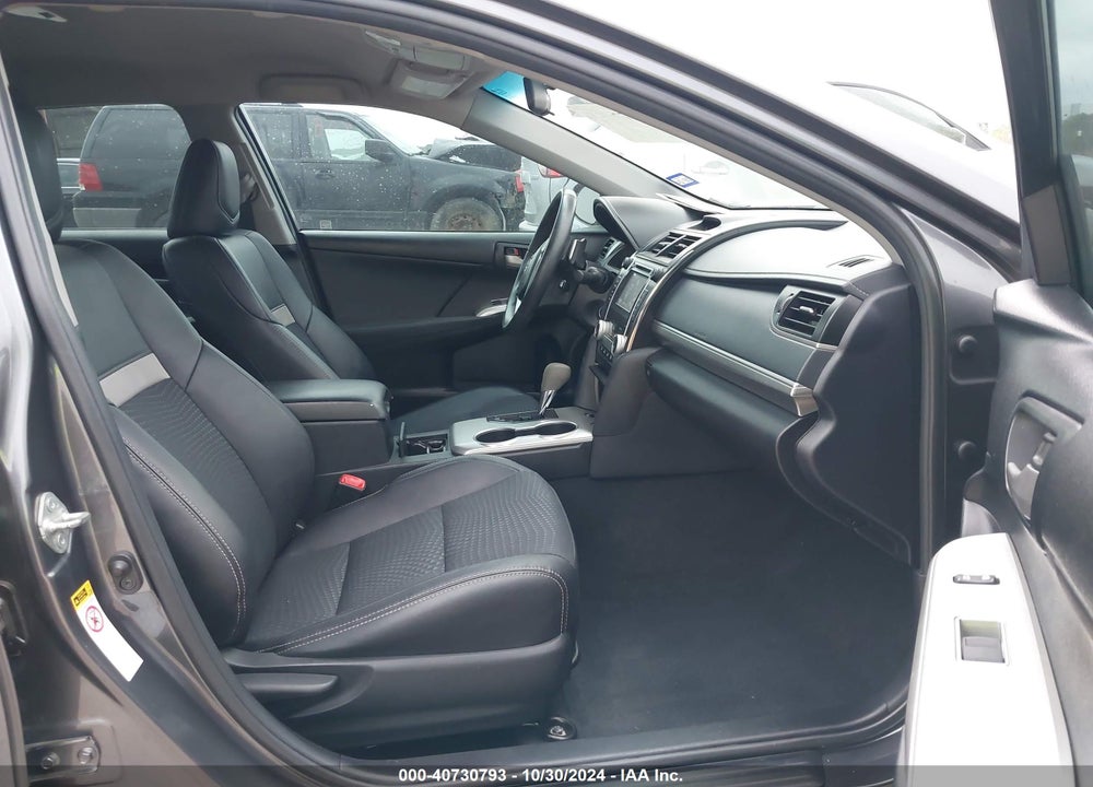 2013 TOYOTA CAMRY SE VIN: 4T1BF1FK2DU290791