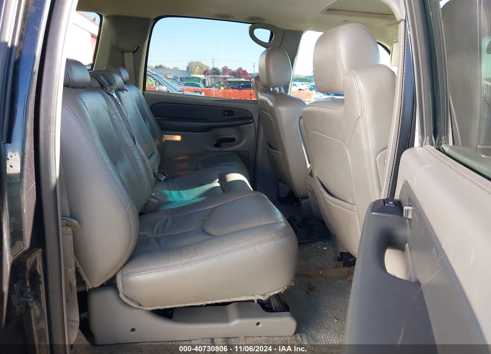 2003 CHEVROLET SUBURBAN 1500 LT VIN: 3GNFK16Z53G106290