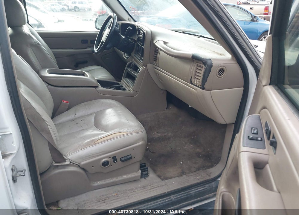 2004 CHEVROLET TAHOE LT VIN: 1GNEK13T94R216997