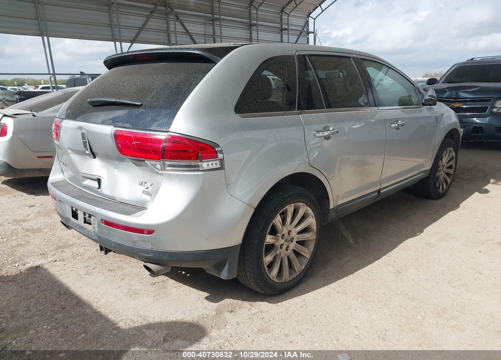 2013 LINCOLN MKX VIN: 2LMDJ8JK0DBL15933