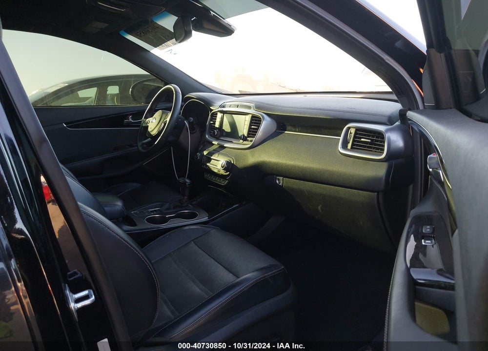2019 KIA SORENTO 3.3L SXL VIN: 5XYPK4A54KG448068