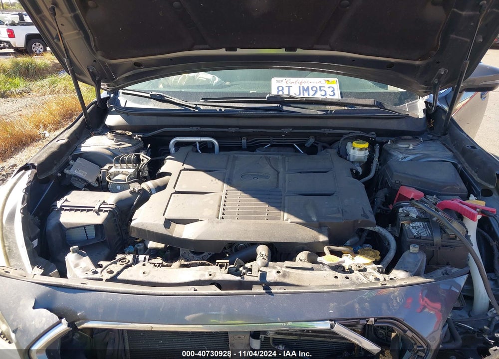 2018 SUBARU OUTBACK LIMITED VIN: 4S4BSENC3J3206296
