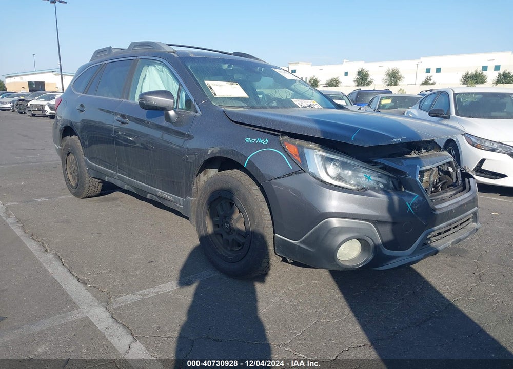 2018 SUBARU OUTBACK LIMITED VIN: 4S4BSENC3J3206296