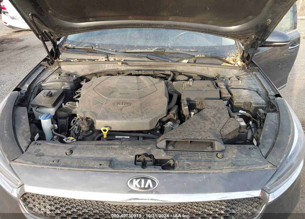 2017 KIA CADENZA VIN: KNALB4J17H5072492