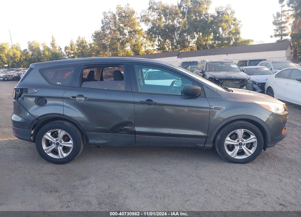2015 FORD ESCAPE S VIN: 1FMCU0F73FUA79201