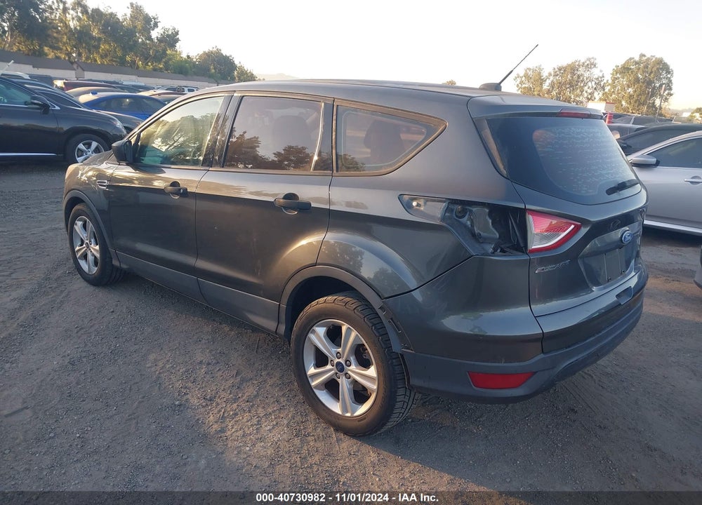 2015 FORD ESCAPE S VIN: 1FMCU0F73FUA79201
