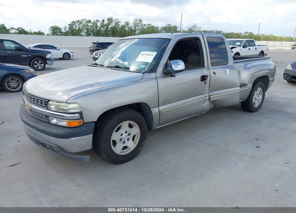 2000 CHEVROLET SILVERADO 1500 LT VIN: 2GCEC19T5Y1299937