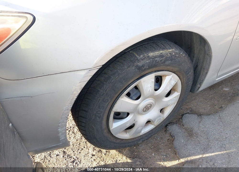 2004 TOYOTA CAMRY LE VIN: 4T1BE32K54U360272