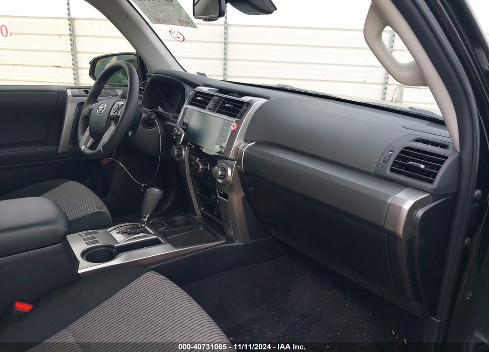 2024 TOYOTA 4RUNNER VIN: JTEEU5JR3R5314869