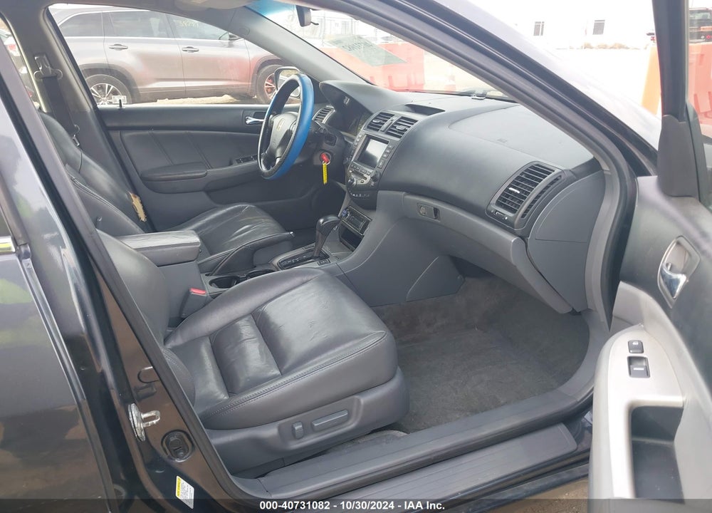 2006 HONDA ACCORD 3.0 EX VIN: 1HGCM66856A011078