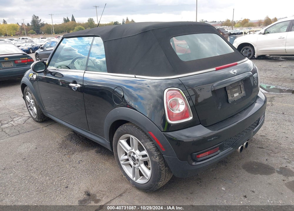 2013 MINI CONVERTIBLE COOPER S VIN: WMWZP3C57DT297362