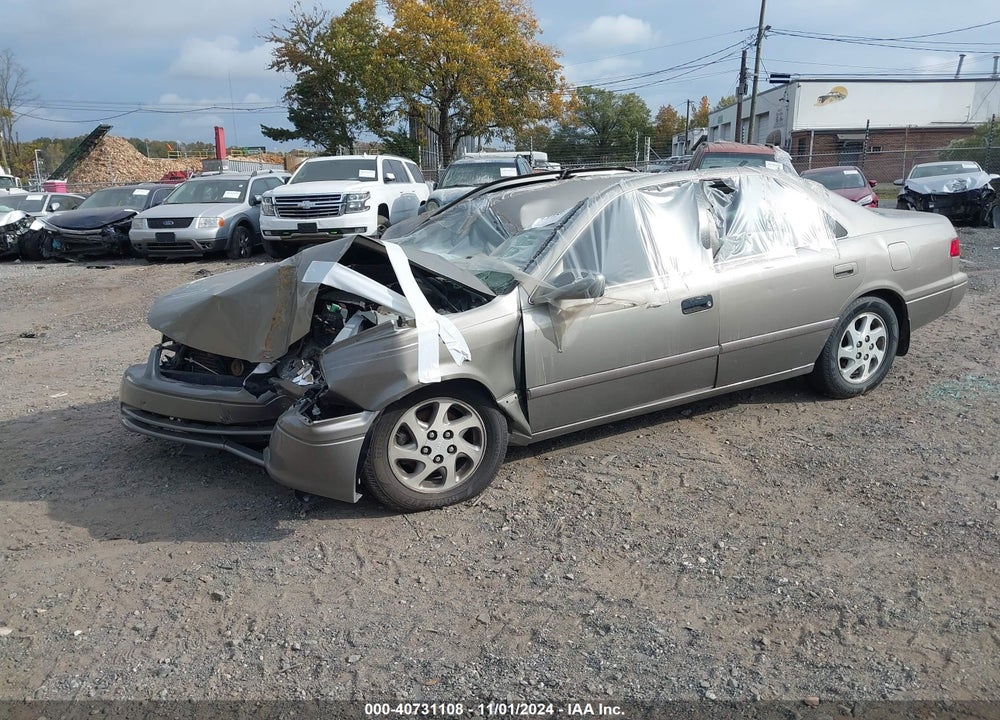 2001 TOYOTA CAMRY LE V6 VIN: 4T1BF22K51U123185