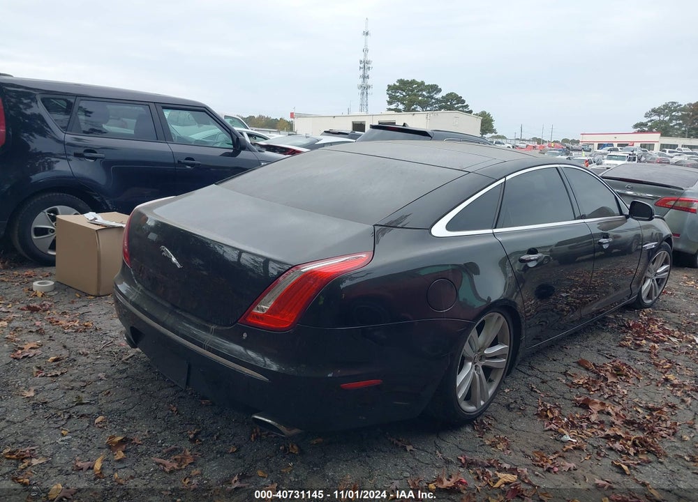2011 JAGUAR XJ XJL VIN: SAJWA2GB0BLV02326
