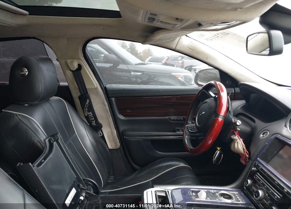 2011 JAGUAR XJ XJL VIN: SAJWA2GB0BLV02326