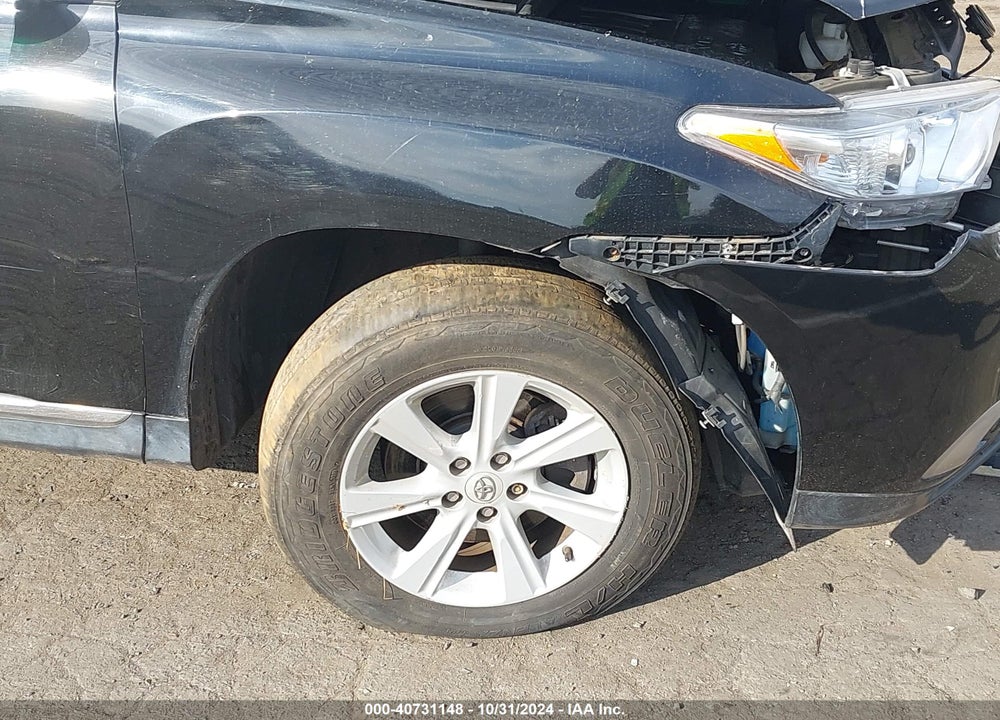 2013 TOYOTA HIGHLANDER SE V6 VIN: 5TDBK3EH6DS268590