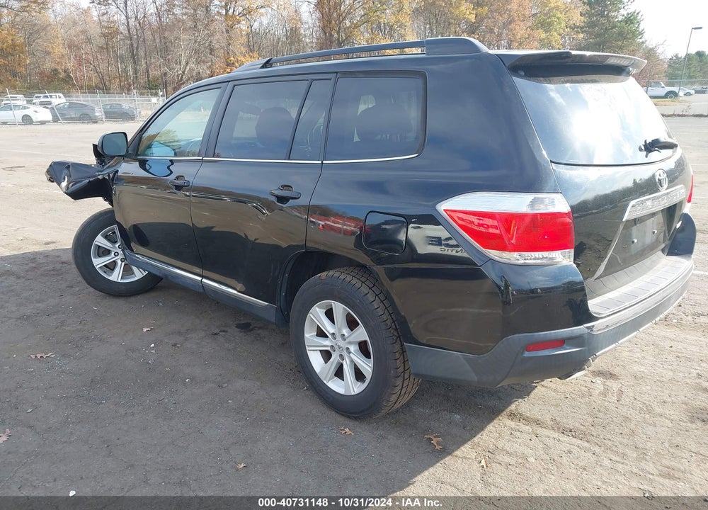 2013 TOYOTA HIGHLANDER SE V6 VIN: 5TDBK3EH6DS268590