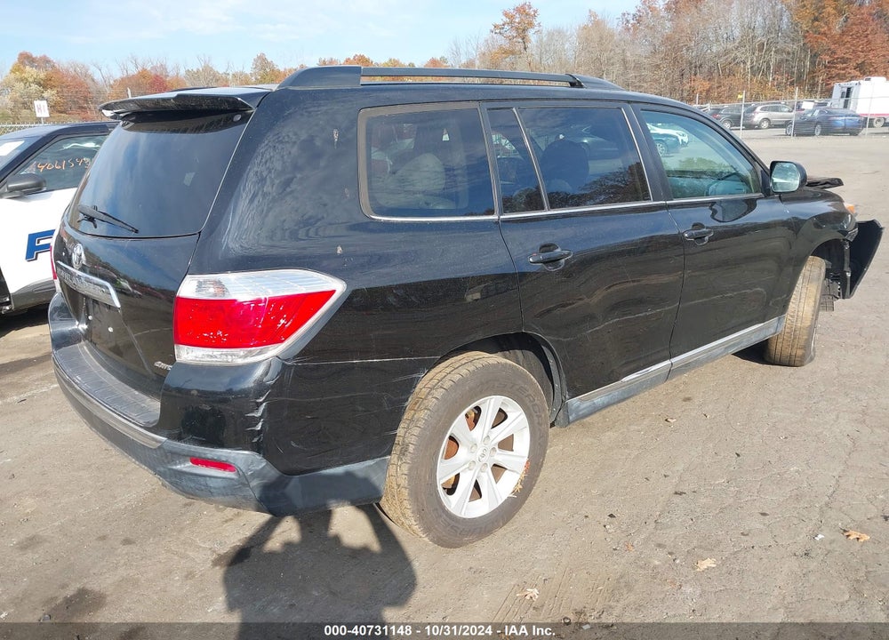 2013 TOYOTA HIGHLANDER SE V6 VIN: 5TDBK3EH6DS268590