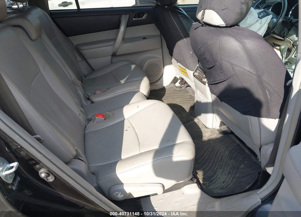 2013 TOYOTA HIGHLANDER SE V6 VIN: 5TDBK3EH6DS268590