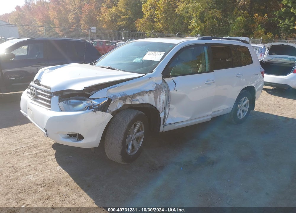 2010 TOYOTA HIGHLANDER BASE V6 VIN: 5TDBK3EH6AS027561