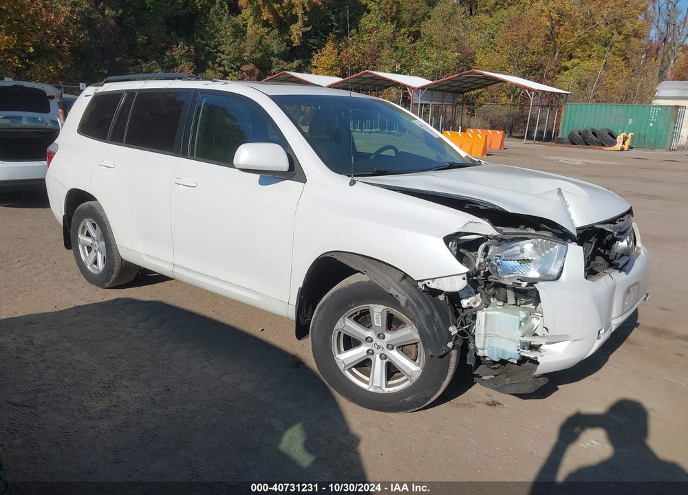 2010 TOYOTA HIGHLANDER BASE V6 VIN: 5TDBK3EH6AS027561