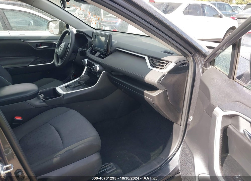 2022 TOYOTA RAV4 XLE VIN: 2T3P1RFVXNW286218