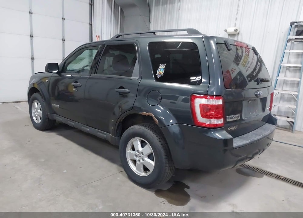 2008 FORD ESCAPE XLT VIN: 1FMCU93108KE82619
