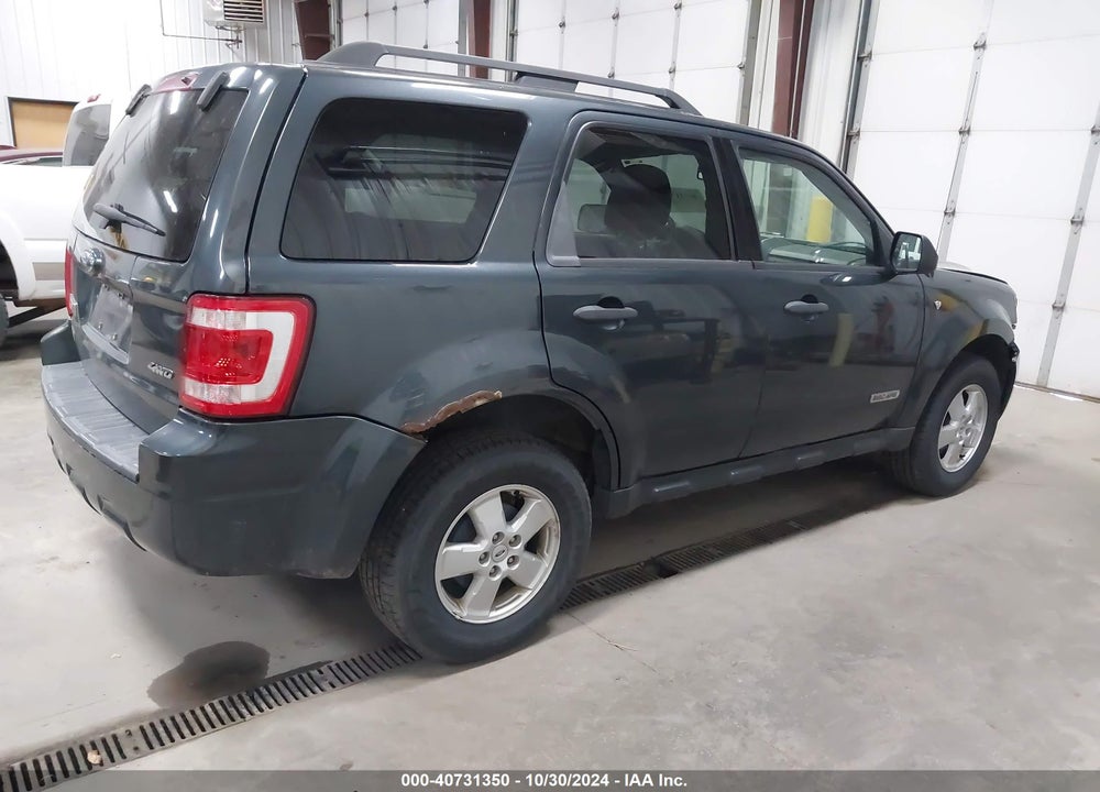 2008 FORD ESCAPE XLT VIN: 1FMCU93108KE82619