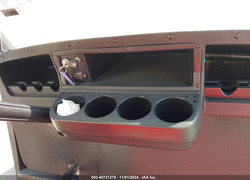 2014 EZ GO GOLF CART VIN: E06143050216