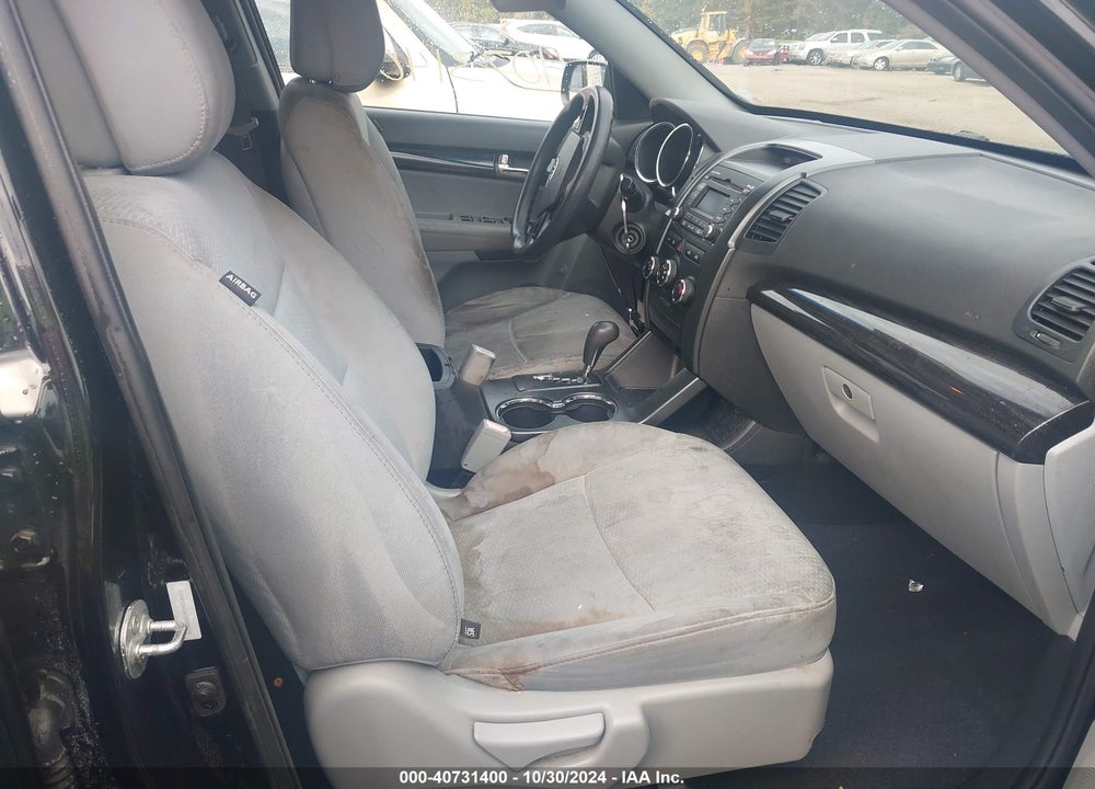 2012 KIA SORENTO LX VIN: 5XYKT3A12CG258690