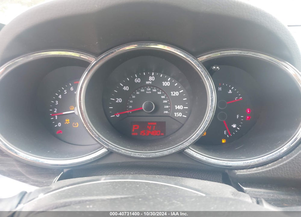 2012 KIA SORENTO LX VIN: 5XYKT3A12CG258690
