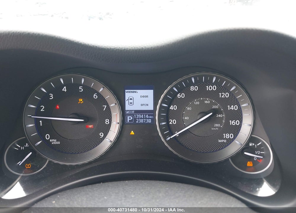 2017 INFINITI Q70 3.7 VIN: JN1BY1AP5HM741660